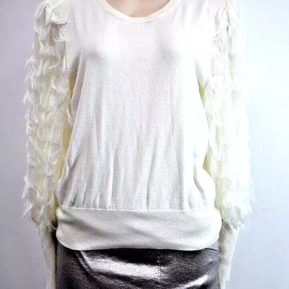 Calligraphie IVORY feather/ fringe sleeve sweater size M - Picture 2 of 3